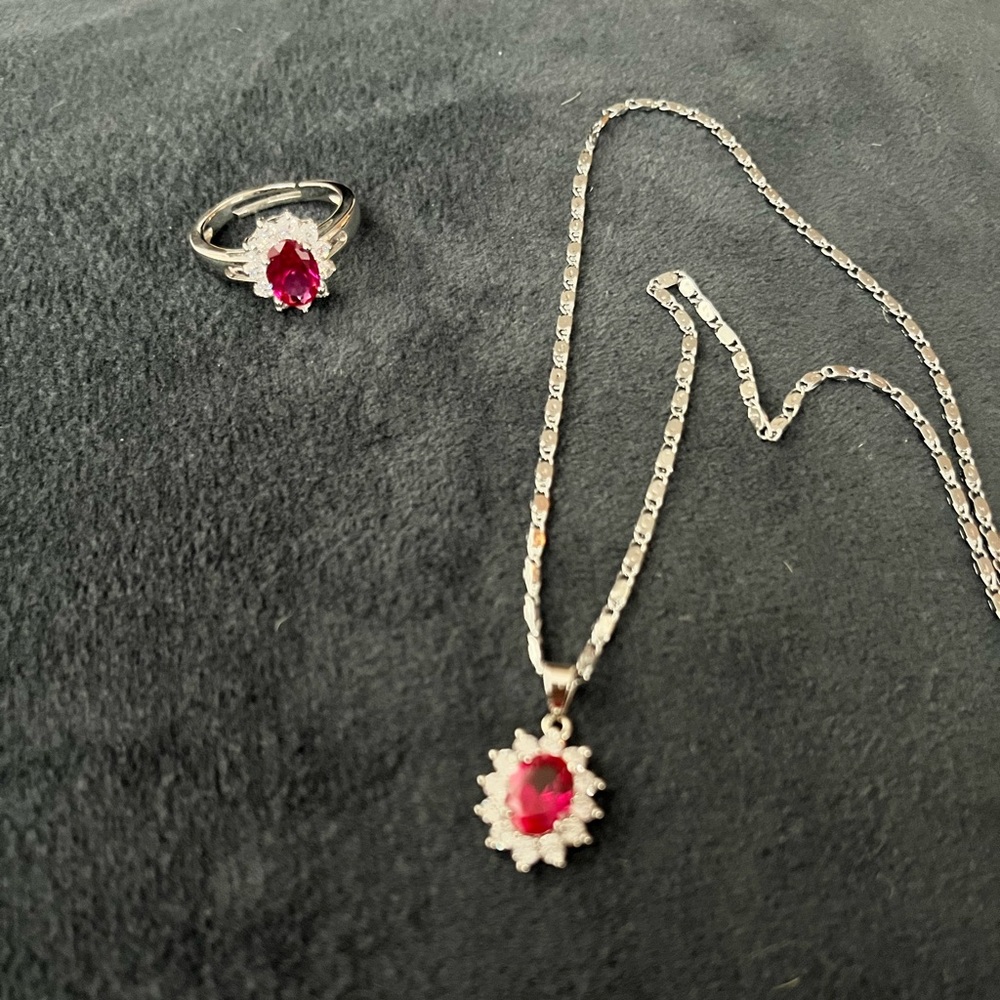 Ruby Crystal Set - Picture 6 of 10
